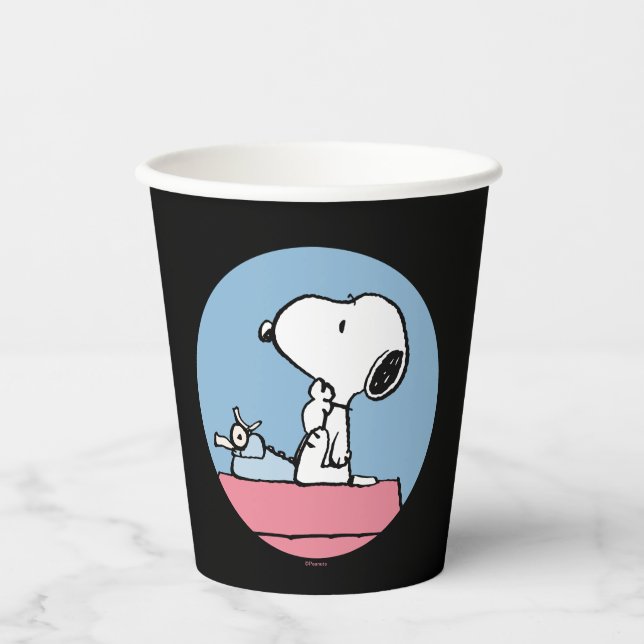 Peanuts | Snoopy at the Typewriter Paper Cups (Front)