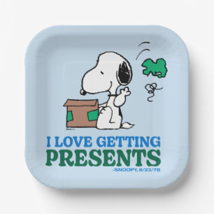 Peanuts   Snoopy I Love Getting Presents Paper Plate