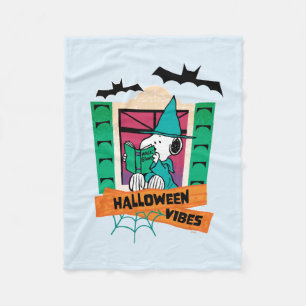 Peanuts Snoopy Magic Potions Halloween Fleece Blanket