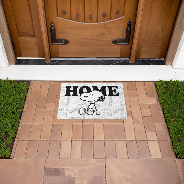 PEANUTS | Snoopy on Black White Comics Doormat (Outdoor)