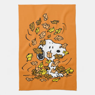 Peanuts   Snoopy Pile of Leaves Tea Towel