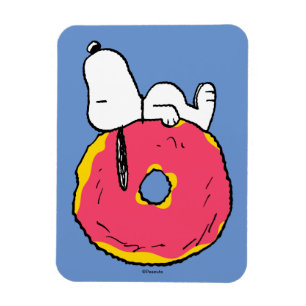 Peanuts   Snoopy Pink Doughnut Magnet