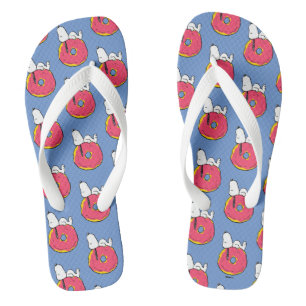 Peanuts   Snoopy Pink Doughnut Thongs