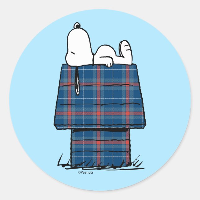 Peanuts | Snoopy Plaid Flannel Holiday Dog House Classic Round Sticker (Front)