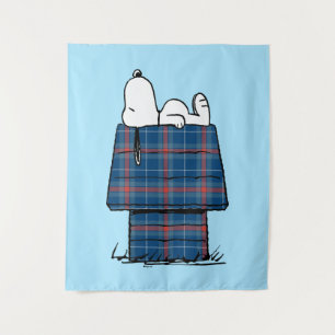 Peanuts   Snoopy Plaid Flannel Holiday Dog House Tapestry