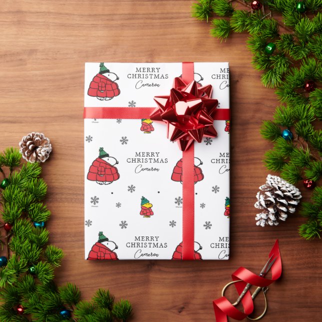 Peanuts | Snoopy Red Puffer Jacket Wrapping Paper (Holiday Gift)