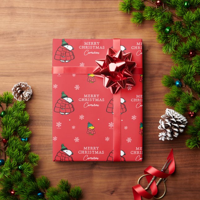 Peanuts | Snoopy Red Puffer Jacket Wrapping Paper (Holiday Gift)