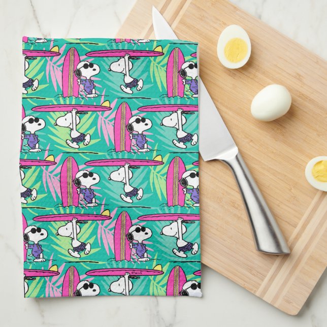 Peanuts | Snoopy Teal Surf Pattern Tea Towel (Quarter Fold)
