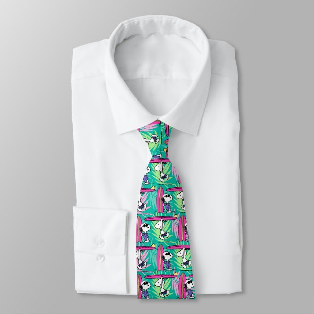 Peanuts | Snoopy Teal Surf Pattern Tie (Tied)