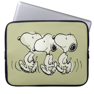 Peanuts   Snoopy Walking Tall Laptop Sleeve