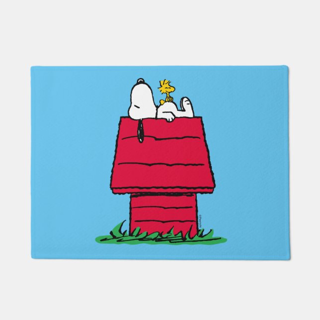 Peanuts | Snoopy & Woodstock Doghouse Doormat (Front)