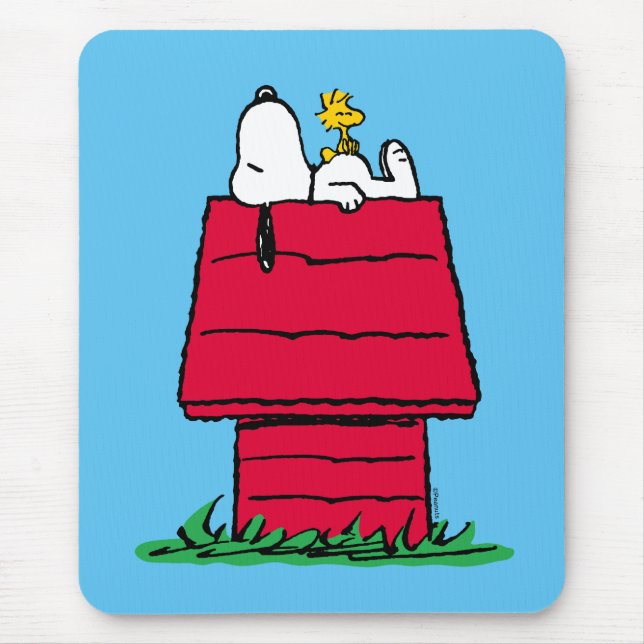 Peanuts | Snoopy & Woodstock Doghouse Mouse Pad (Front)
