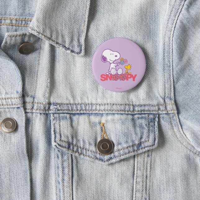 Peanuts | Snoopy & Woodstock Flowers 6 Cm Round Badge (In Situ)