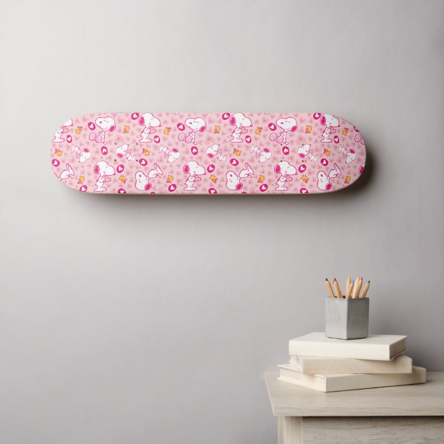 Peanuts | Snoopy & Woodstock Heart Pattern Skateboard (Wall Art (Horz))
