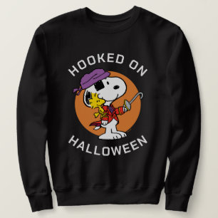 Peanuts   Snoopy & Woodstock Hooked on Halloween Sweatshirt