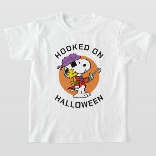 Peanuts   Snoopy & Woodstock Hooked on Halloween T-Shirt