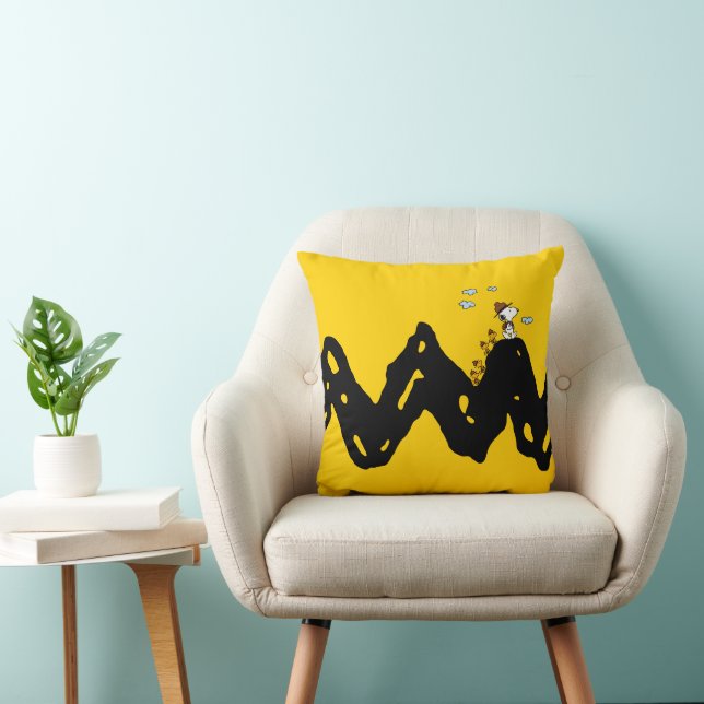 Peanuts | Snoopy & Woodstock Scout Troop Hike Cushion (Chair)