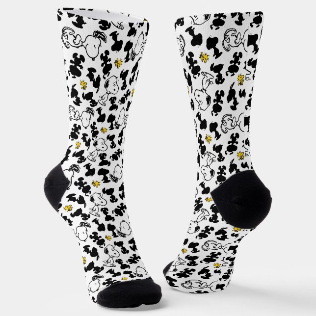 Peanuts |  Snoopy & Woodstock Shadow Pattern Socks (Angled)
