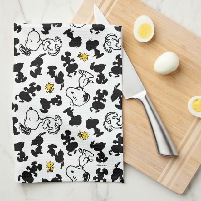 Peanuts |  Snoopy & Woodstock Shadow Pattern Tea Towel (Quarter Fold)