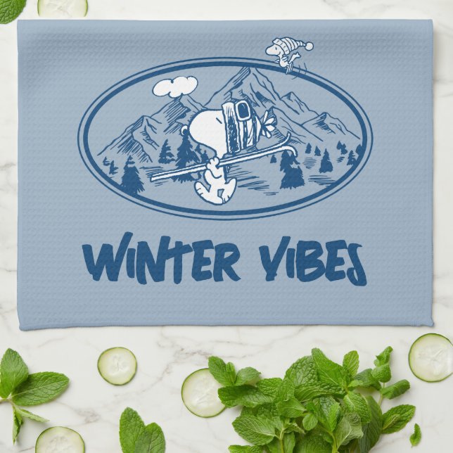 Peanuts | Snoopy & Woodstock Skiing Tea Towel (Folded)
