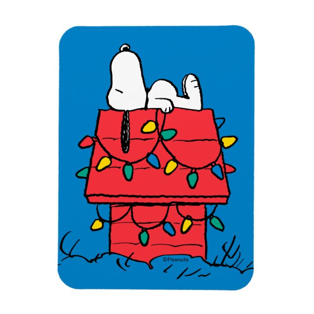 Peanuts | Snoopy's Dog House With Lights Magnet (Vertical)