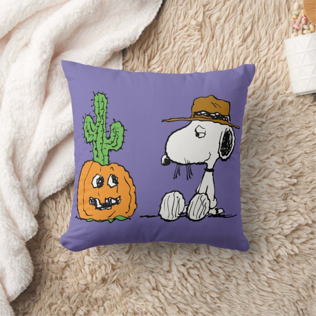 Peanuts | Spike's Desert Halloween Cushion (Blanket)