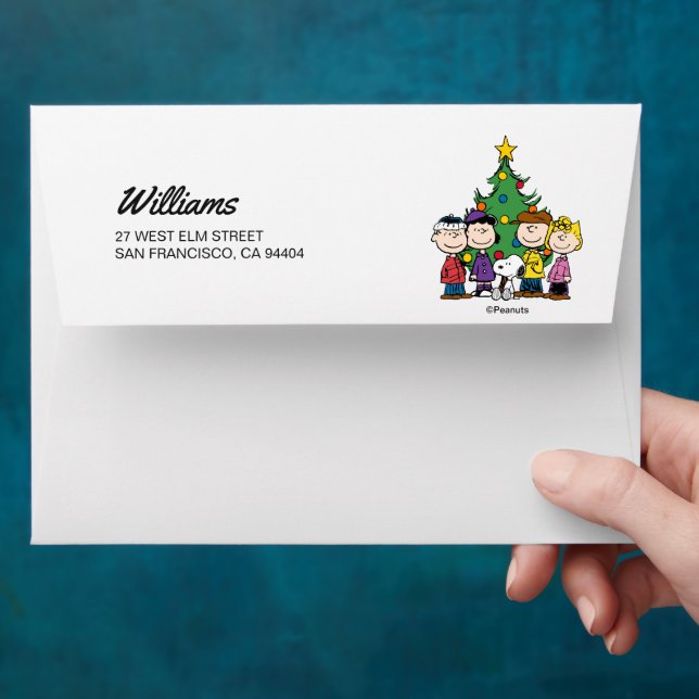 Peanuts | The Gang Around the Christmas Tree Envelope (Hand)