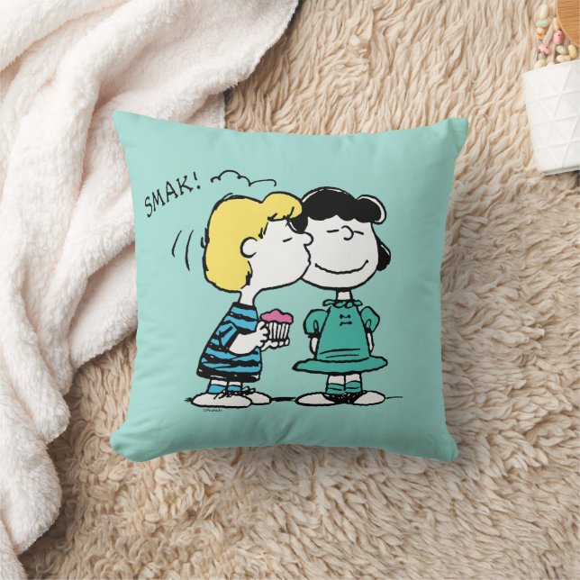 Peanuts | Valentine's Day | Lucy & Schroeder Kiss Cushion (Blanket)