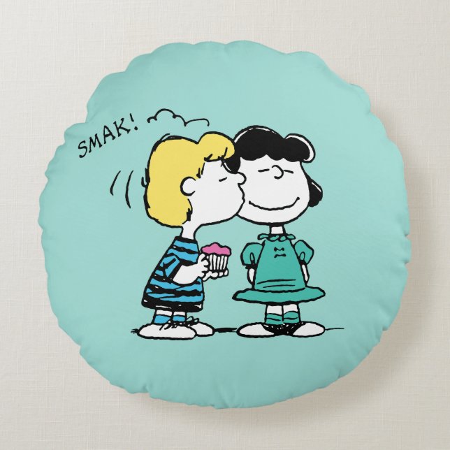 Peanuts | Valentine's Day | Lucy & Schroeder Kiss Round Cushion (Front)