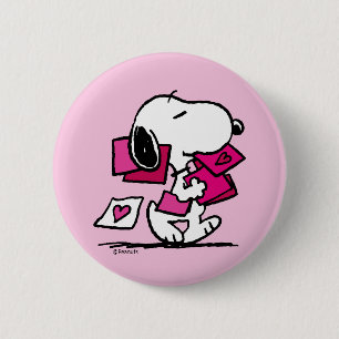 Peanuts   Valentine's Day   Snoopy With Valentines 6 Cm Round Badge