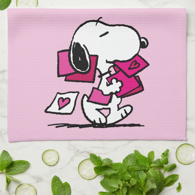 Peanuts | Valentine's Day | Snoopy With Valentines Tea Towel (Folded)