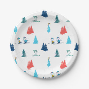 Peanuts   Winter Skiing the Slopes Pattern Paper Plate