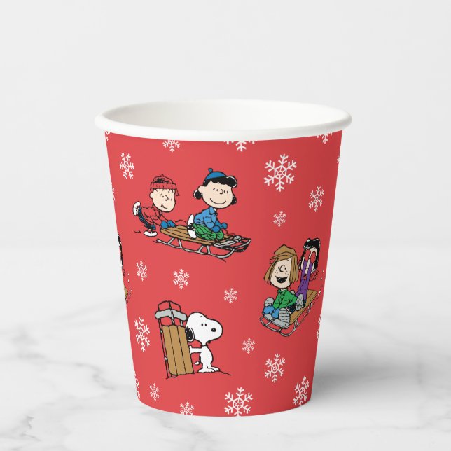 Peanuts | Winter Sledding Fun Pattern Paper Cups (Front)