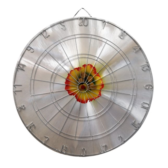 pearl white narcissus dartboard (Front)