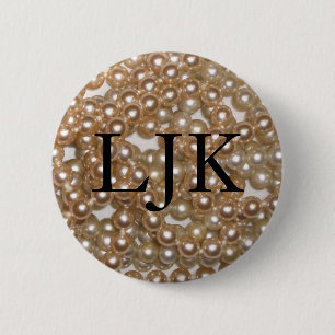 Pearls 6 Cm Round Badge