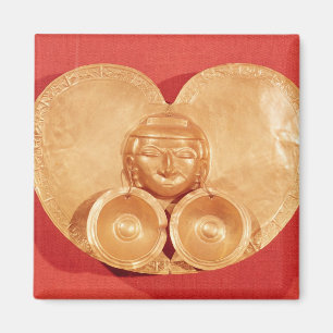 Pectoral with a human face wearing earrings magnet