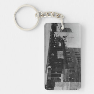 Pedestrians, cyclists, and horse-carriages key ring