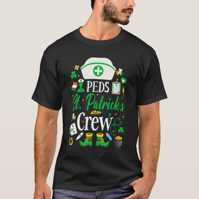 Peds St Patrick's Day Nurse Crew Family Group Nurs T-Shirt (Front)