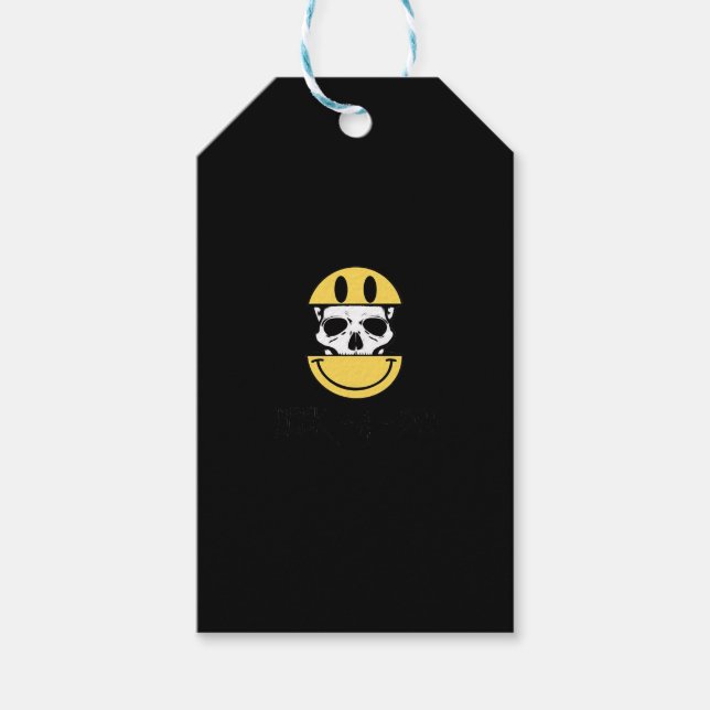 Peekaboo - Skull Distorted Gift Tags (Front)