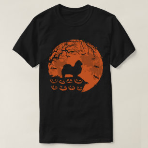 Pekingese dog And Moon Halloween Dog Lover Gift T-Shirt