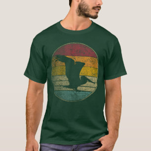 Pelican Bird Sun Retro Vintage 80s Gift Beachropic T-Shirt