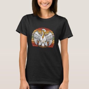 Pelican Retro Vintage Sunset Pelican Chicks Animal T-Shirt