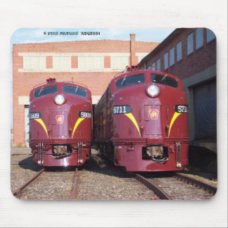 Pennsylvania Railroad E-8a,s (JTFS) 5809 and 5711 Mouse Pad