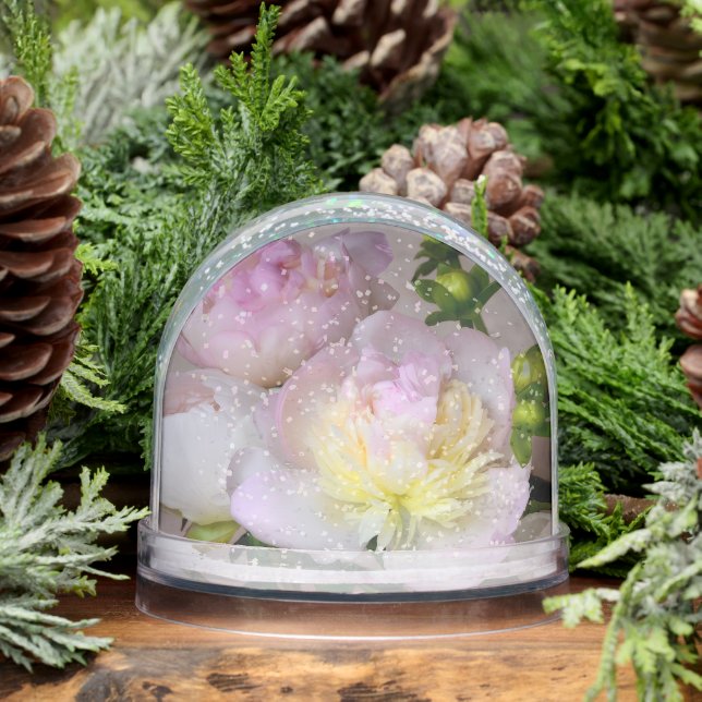 PEONY SNOWGLOBE (Winter)