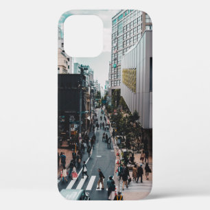 PEOPLE AT THE STREETS OF THE CITY DURING DAY iPhone 12 CASE