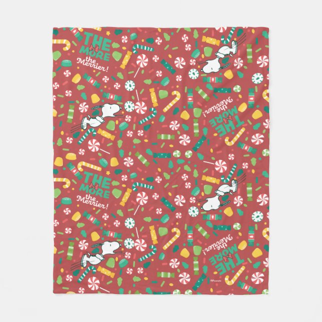 Peppermint Dreams Snoopy Candy Pattern Fleece Blanket (Front)