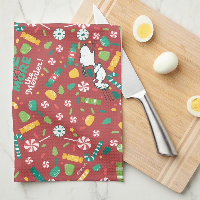 Peppermint Dreams Snoopy Candy Pattern Tea Towel (Quarter Fold)