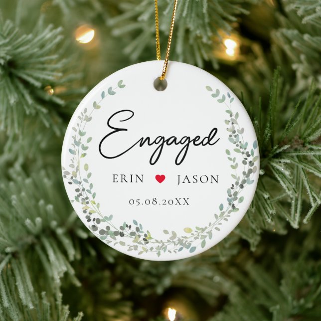 Perfect Match!  Elegant, Simpel, Wreath Ceramic Ornament (Tree)