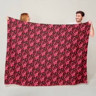 PERFECTLY RED ROSES       FLEECE BLANKET