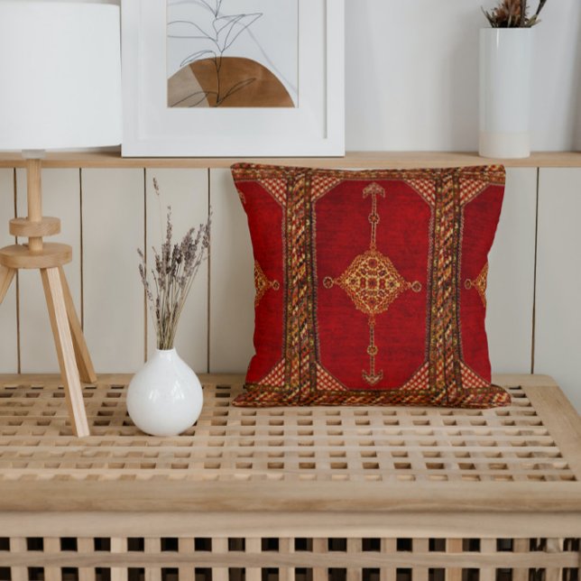 Persian carpet pattern cushion (Creator Uploaded)